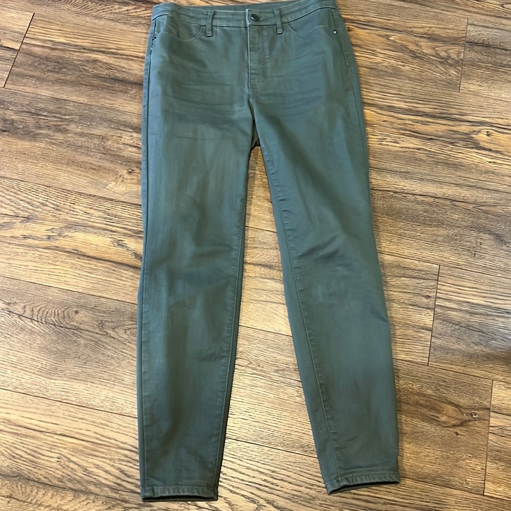 High-Waist Jegging